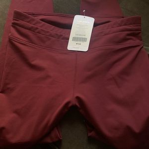 Women’s work out or yoga pants